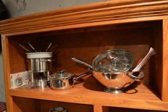 Assorted Kitchen Items