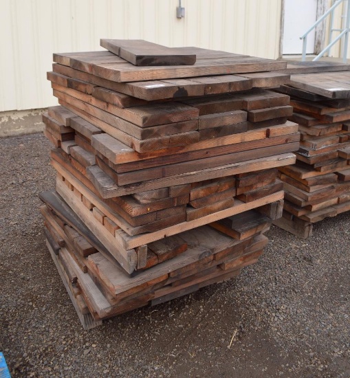 Pallet of 9" x 1 1/2" x 32" Used Wood Planks