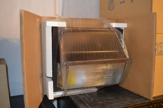 (1) Wall Pack High Sodium Holophane Light NIB