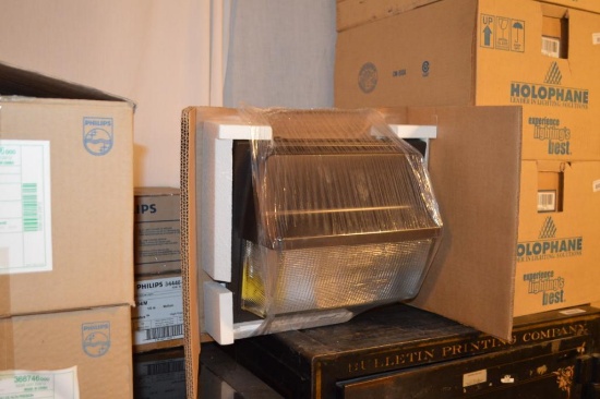 (1) Wall Pack High Sodium Holophane Light NIB