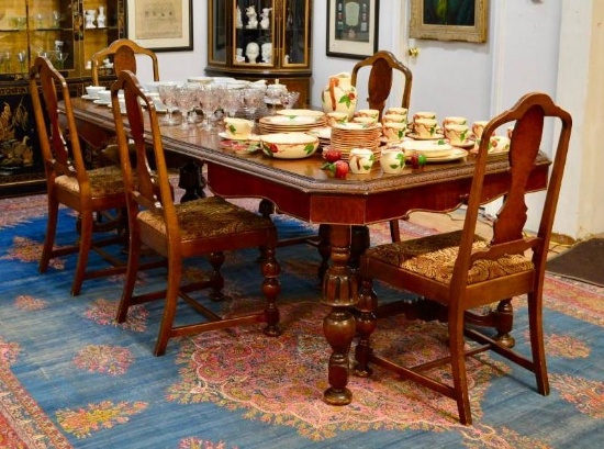 1920 Walnut Dining table w/ Turned Legs W/(5) Matching Burl Back Chairs