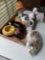 (6) decor items, bag of figurines