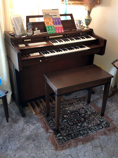 Culbransen Pacemaker Electric Organ w/ Bench