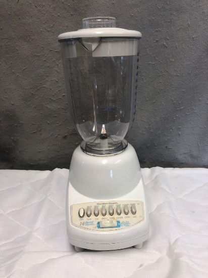 Hamilton Beach 14-speed Blend Master blender