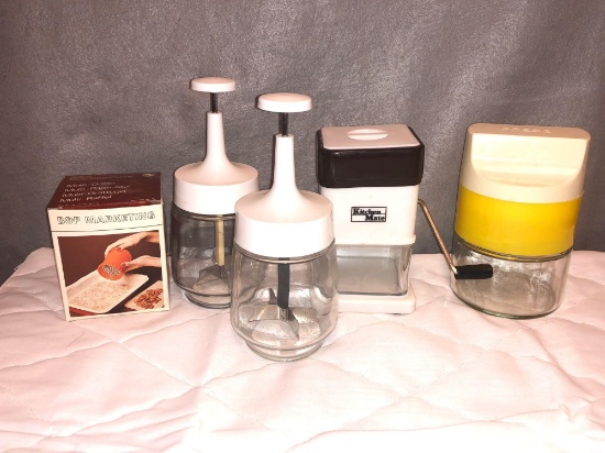 Assortment of Vintage Kitchen Gadgets