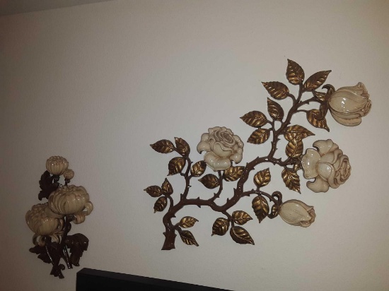 (2) Plastic syrooo inc. Made in USA Wall Decorations, Fake Plant in Pot, & (2) Wall Decorations