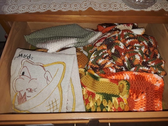 Crocheted Hot Pads/Pot Holders