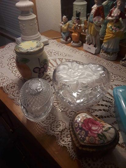 (6) lidded assorted jewelry boxes