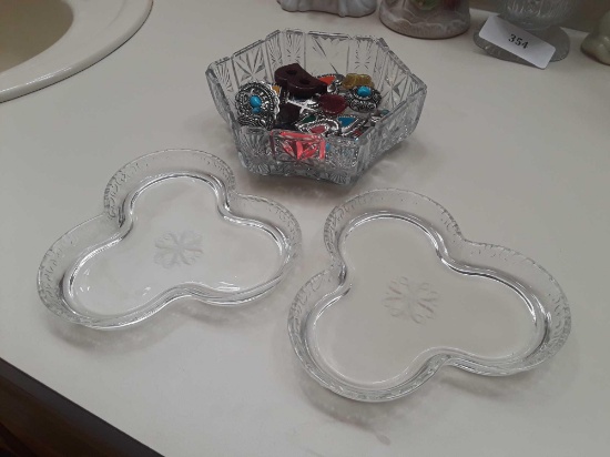 (3) glass dishes includes contents of mental and stone pins