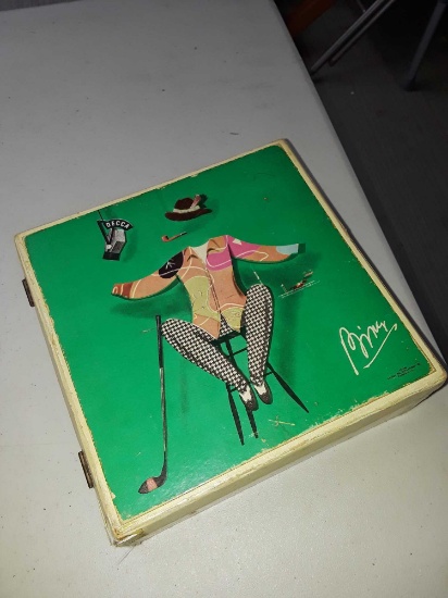 302