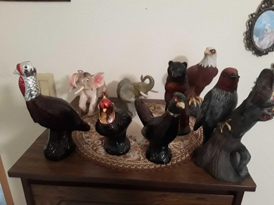 (10) assorted avon cologne and figurines