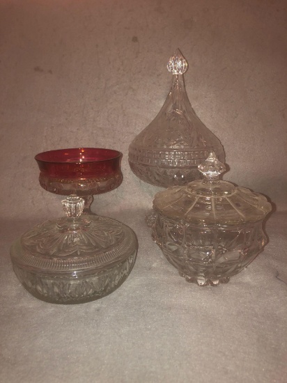 (4) Glass Dishes