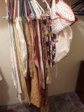 (14) table cloths (4) cloth bags