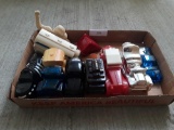 (8) assorted avon cologne and after shave
