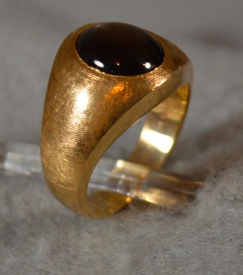 14K Gold Gentleman's Ring W/ Black Star Sapphire