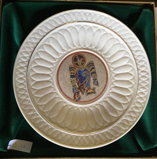 Belleek Collector Society The Book of Kells- The John Plate w/box