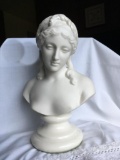 Belleek Bust of Sorrow #629/09