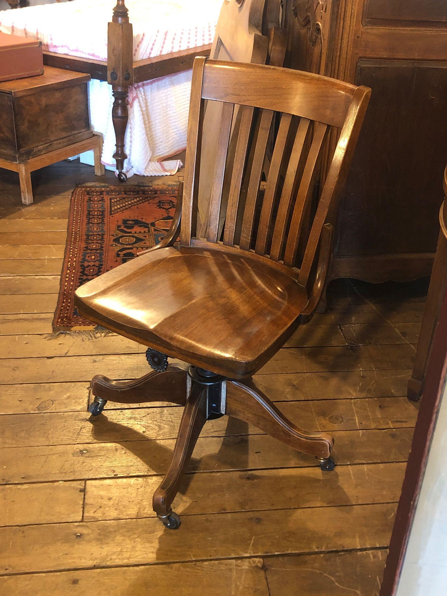 Colonial office chair hot sale