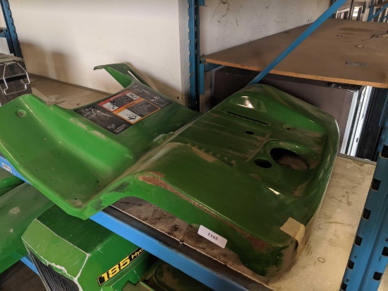 Unknown John Deere Rear-End Metal Body