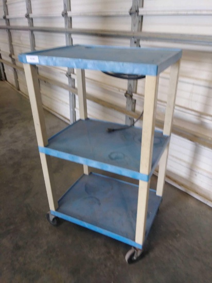 18"W x 25"D x 42"H Tuffy Plastic Media Cart