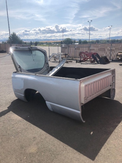 Short Box Truck Bed