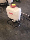 Solo 4-Gallon Backpack Sprayer