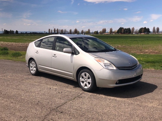 2005 Toyota Prius 4-Dr Hatchback