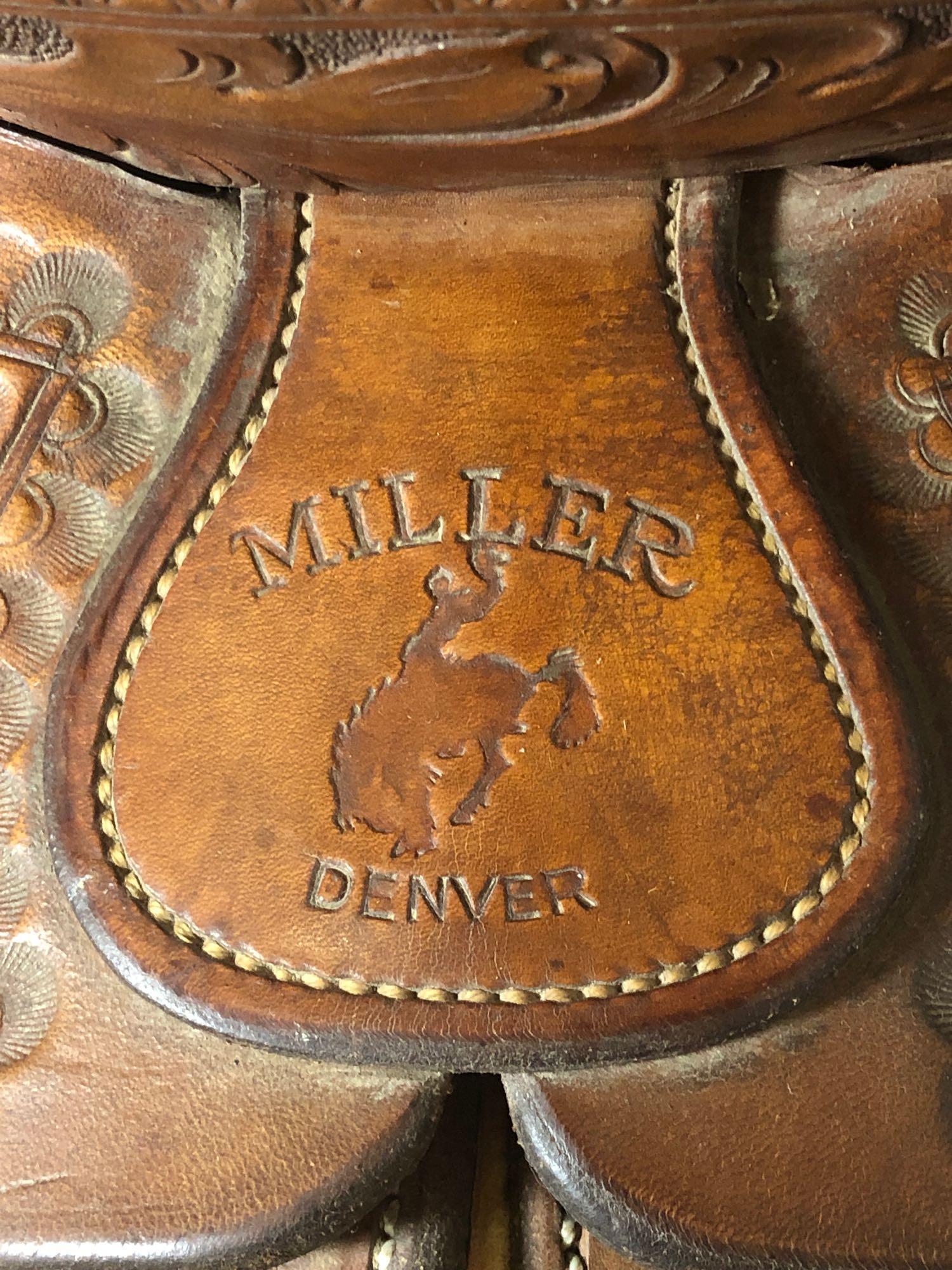 Chaise vintage avec accoudoirs tapissée de simili cuir ciré - Denver