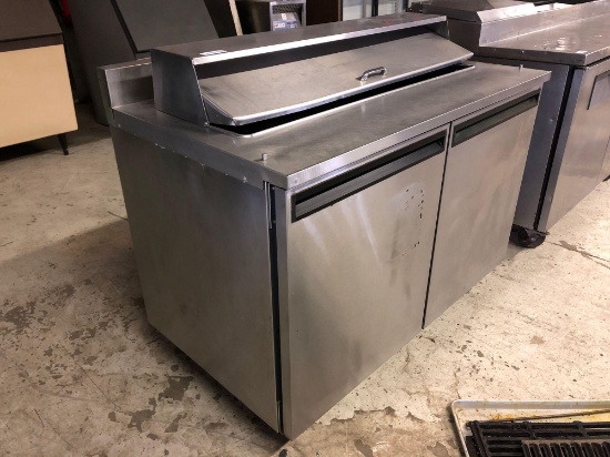 Sandwich/ Prep Table Refridgerator/Freezer