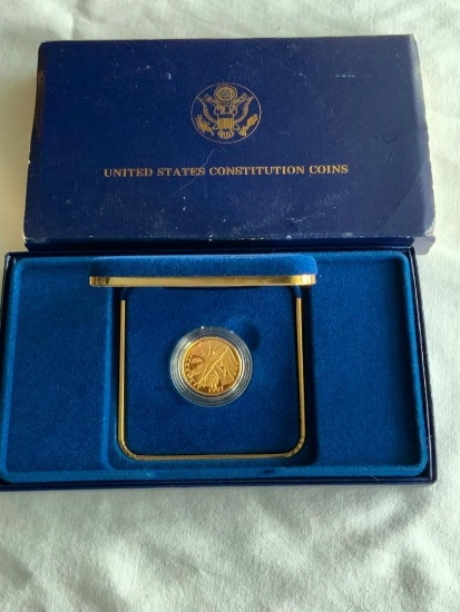 Gold 1987 Us Constitution Bicentennial $5.00 gold coin