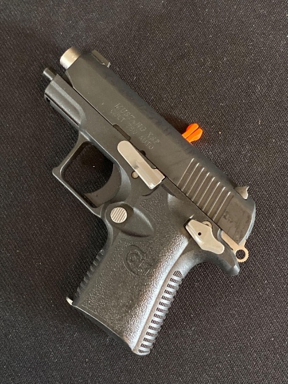Colt Mustang XSP 380 Auto Semi-Auto Pistol w/ Case and manual