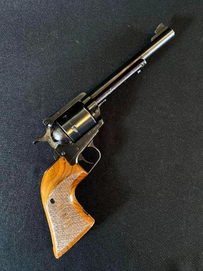 Ruger New Model Super Blackhawk .44 Magnum Revolver