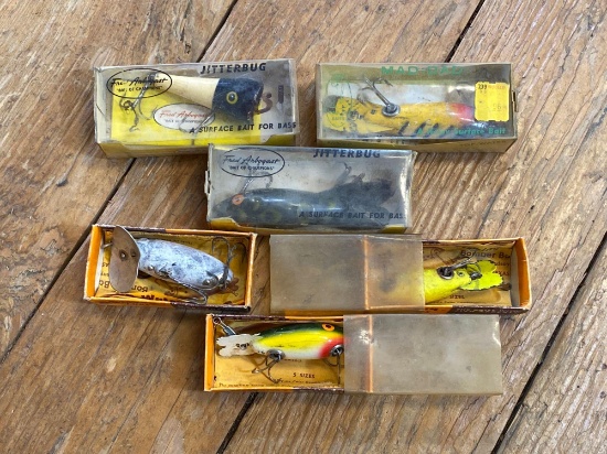 (6) wooden fishing Lures