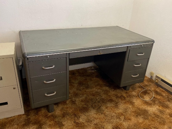 Art Metal Double Pedstal Desk 5'x 32" x 30"H