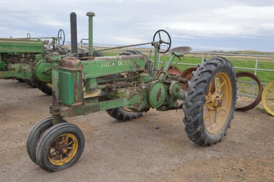 1938 John Deere Model B Narrow Front Tractor