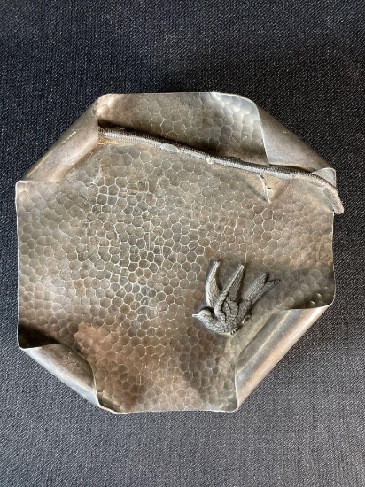 James W. Tuft (Boston Warranted) Quadruple Plated Footed & Hammered Trivet