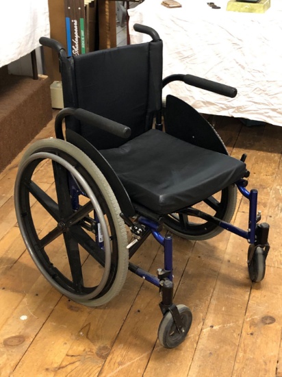 Quickie 2 Aluminum Wheelchair sn Q2-417698