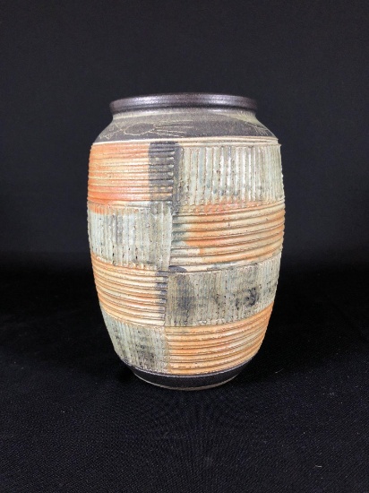 California Arts & Crafts Pottery Early 1930's, 9-1/4"h