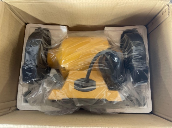 Dewalt 6" Bench Grinder DW756 (New In Box)