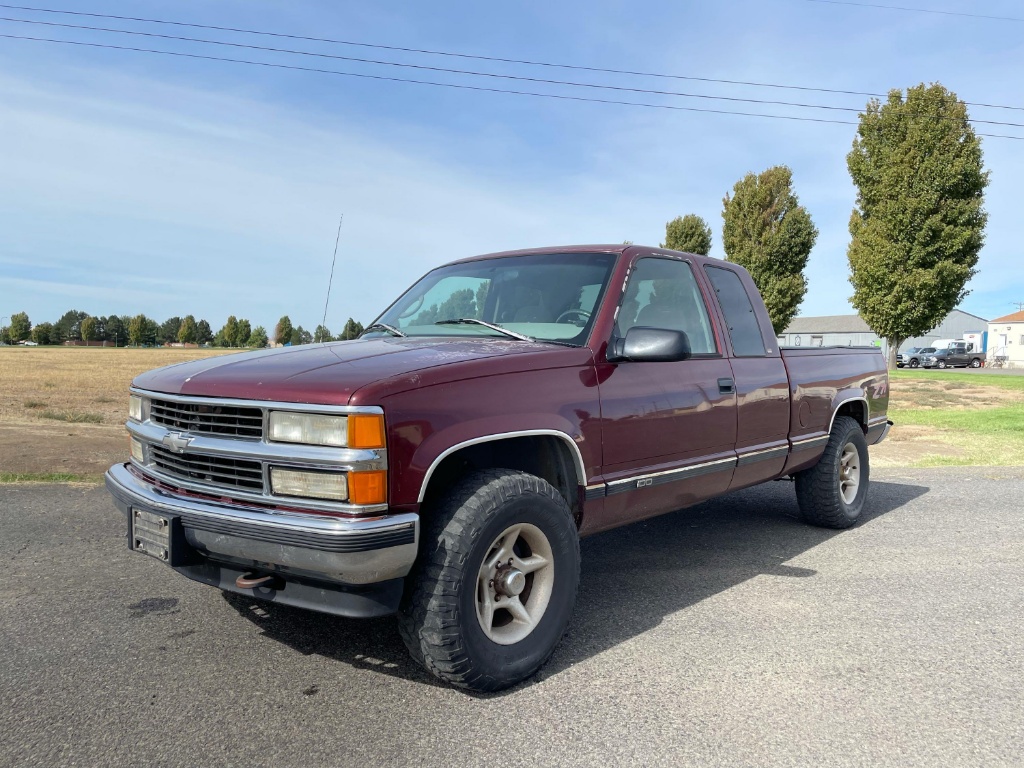 1997 Chevrolet K1500 4 X 4 2 Door Extended Cab Z71 Pickup Truck Cars Vehicles Cars Online Auctions Proxibid