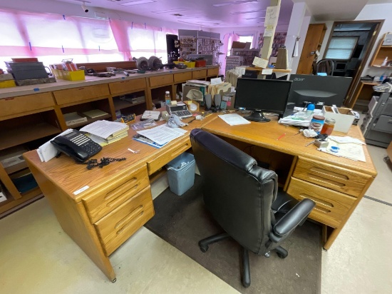 (2) Conjoined Oak L-Shaped Desks w/ Common Center