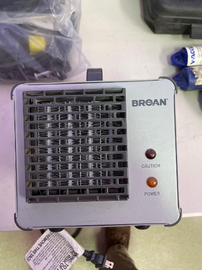 Broan Ceramic Air Heater Model 6201-A