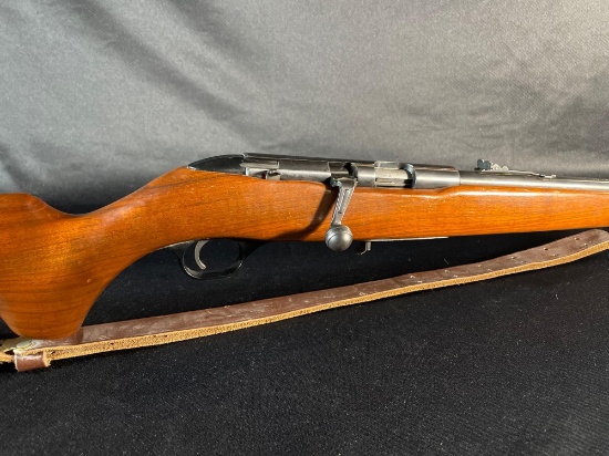 Westernfield Model M830 .22 S. L. Or LR. Bolt Action Rifle