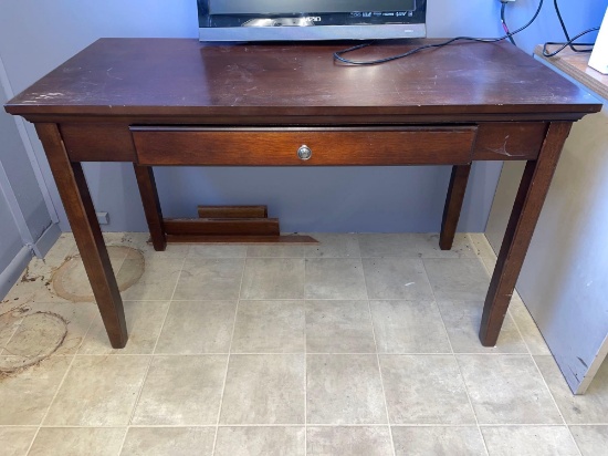 Table/ Computer Desk