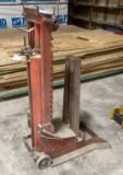 Bishman Pnuematic End Lift Jack Cat. No. 423