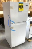 Magic Chef Model HMDR1000WE Combination Refrigerator Freezer (New)