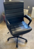 Computer/ Office Rolling w/ Arm Rest Chair