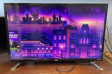 Onn Roku Flat Screen TV