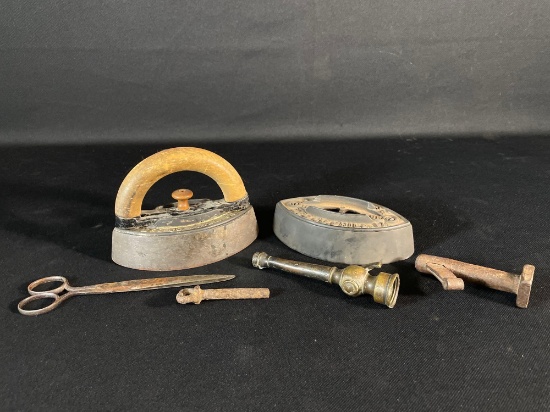 Enterprise Cast Iron's w/ accessories
