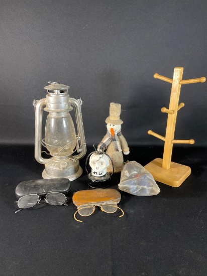 Assorted Lanterns, Decorative Items, Eye Glasses